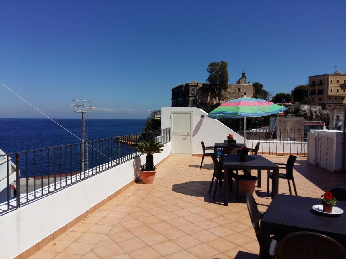 Lipari Centro Storico Flat 7 Min From Portアパートメント エクステリア 写真